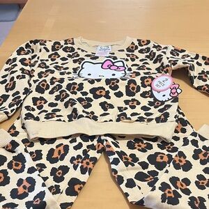 NWT Hello Kitty Kids Pajama Set with Leopard Print